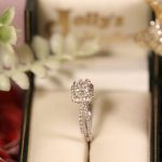 18Carat White Gold Diamond 0.75ct Solitaire & 0.26ct Accents Ring (Size L) 4x4mm Head - Image 10