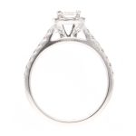 18Carat White Gold 0.32ct Diamond Solitaire w/ 0.40ct Accents Ring (Size H) 4x4mm Head - Image 3