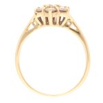 18Carat Yellow Gold 0.75ct Diamond Cluster Ring (Size N 1/2) 9x10mm - Image 3