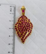 18Carat Yellow Gold 10.00ct Ruby Cluster Pendant - Image 2