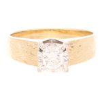 18Carat Yellow Gold & Platinum 0.43ct Diamond Illusion Set Solitaire Ring (Size O) 6.5x6.5mm Head